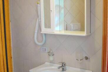 اقامتگاه Ludovica Apartment