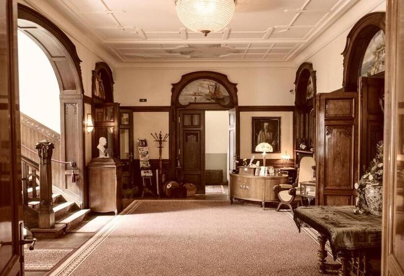 Villa Vier Jahreszeiten