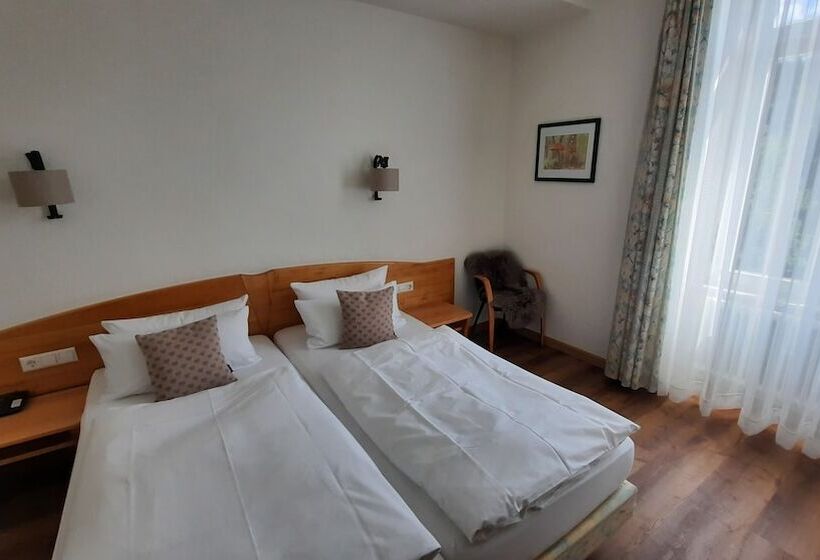 Das Waldhotel   Genuss & Wellness Am Notschreipass