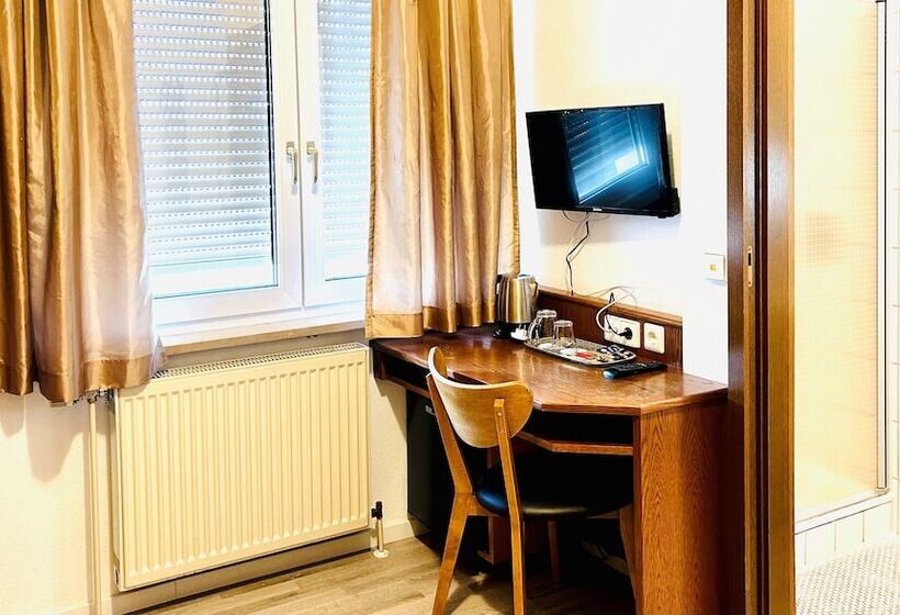 Adler Hotel Garni