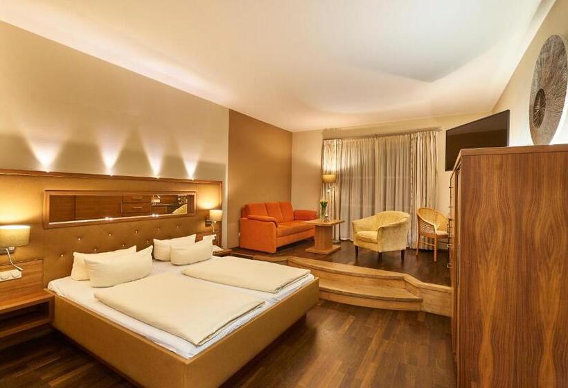 ホテル Angerhof Sport  U. Wellness