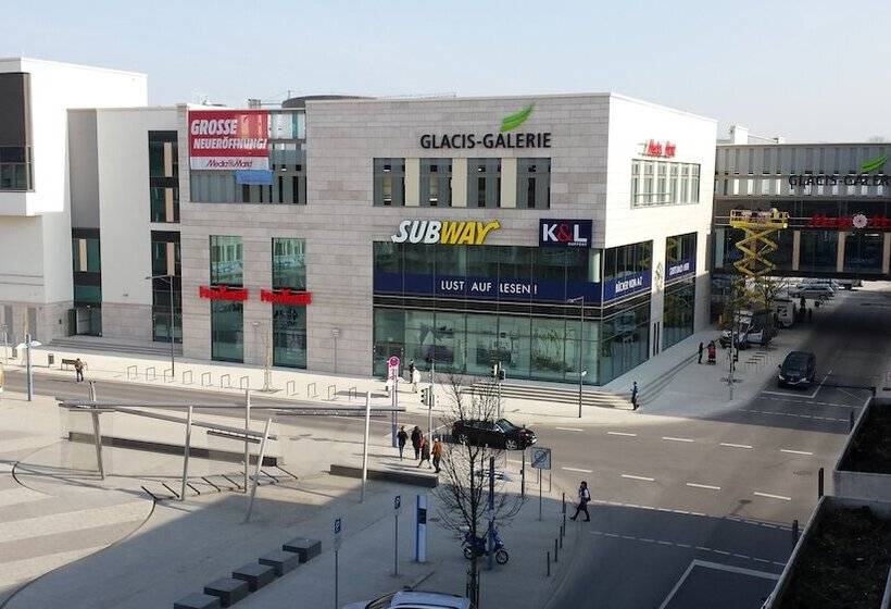 City Hotel Garni