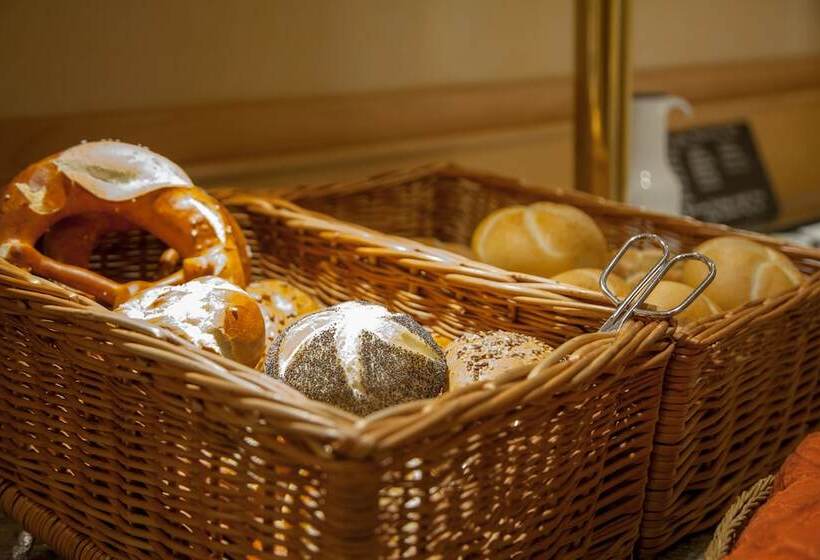 City Hotel Garni
