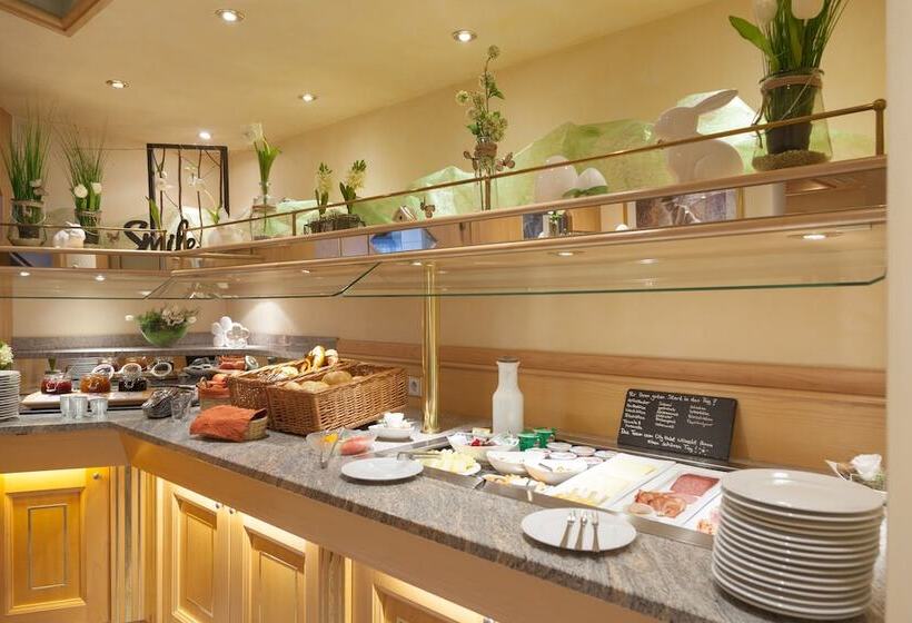 City Hotel Garni