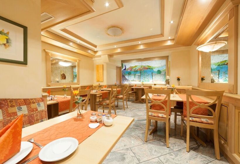 City Hotel Garni