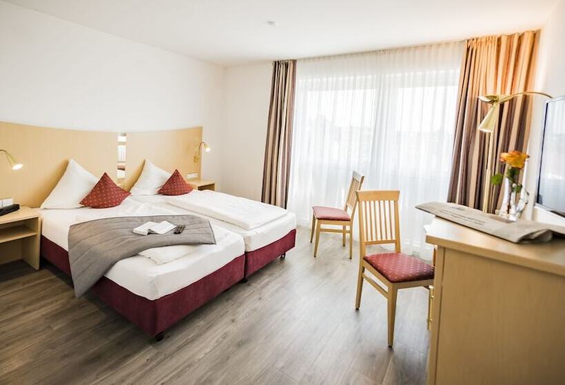 City Hotel Garni