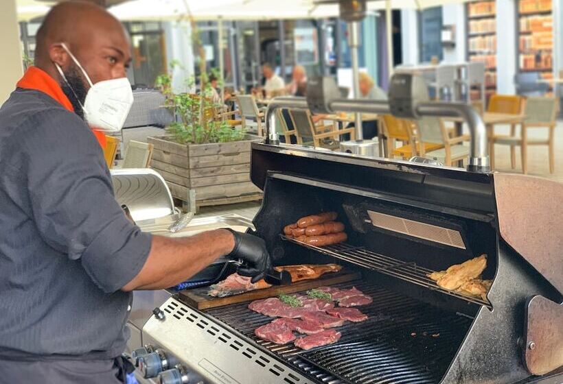 هتل Food
