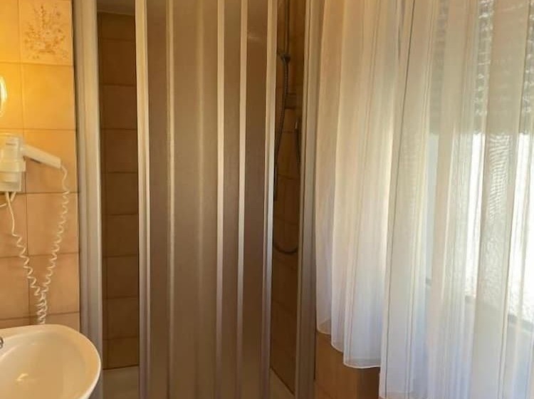 בית מלון כפרי König Humbert