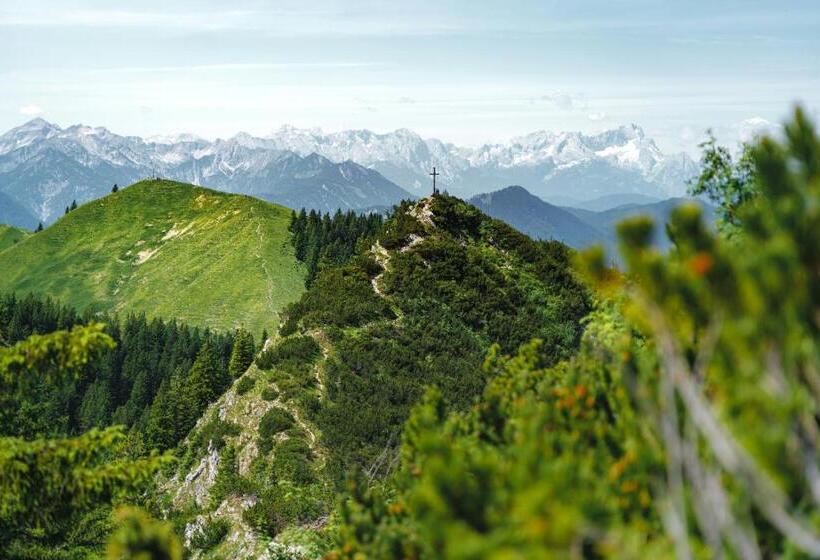 Отель Garni Königslinde Wandern, Radeln, Skifahren & Genießen