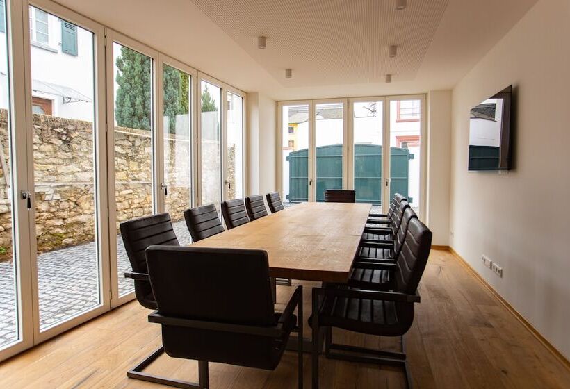 호텔 Kronenschlosschen