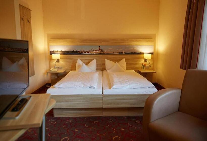 Hotel Luitpold Am See