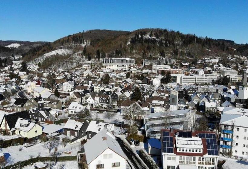 فندق Pension Berghaus Sieben