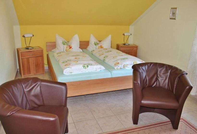 ホテル Pfaelzer Stuben