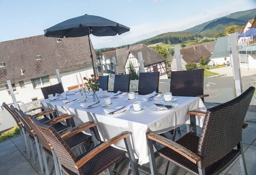 فندق Restaurant Lindenhof