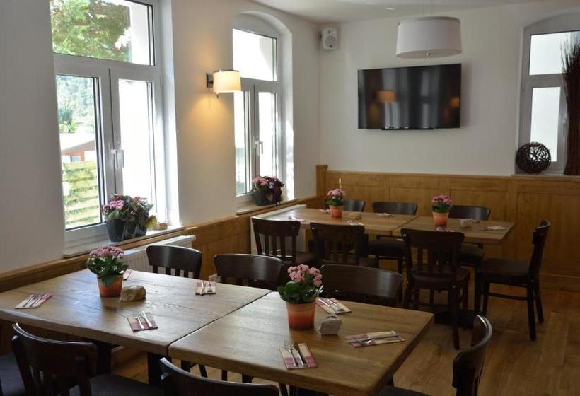 Отель Gasthaus Zur Eiche