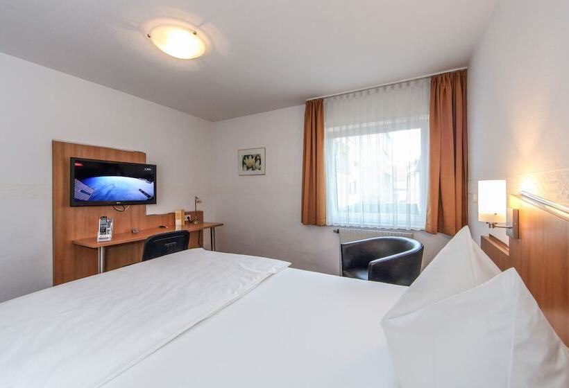 Отель Ibis Styles Aalen