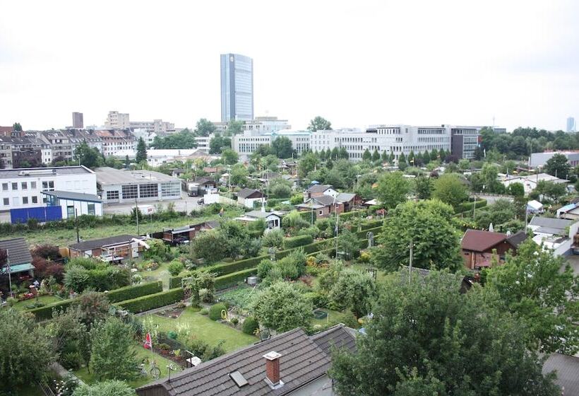 هتل Am Vogelsanger Weg