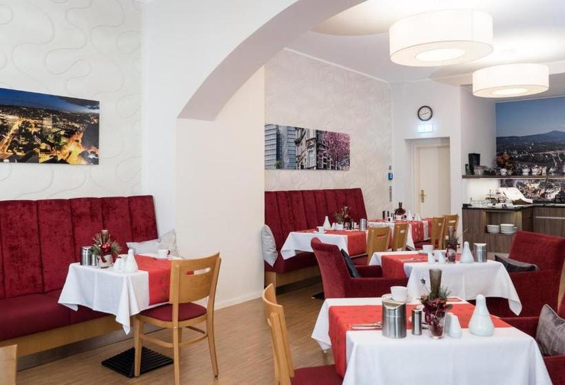 ホテル Deutsches Haus