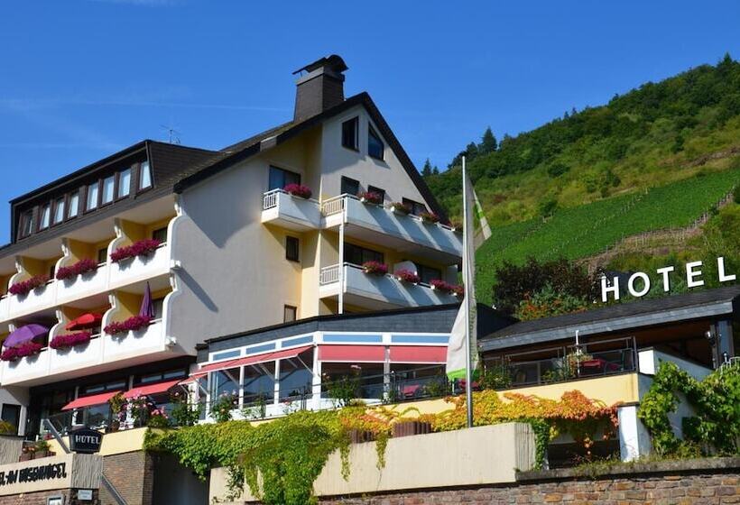 Flair Hotel Am Rosenhügel   Garni