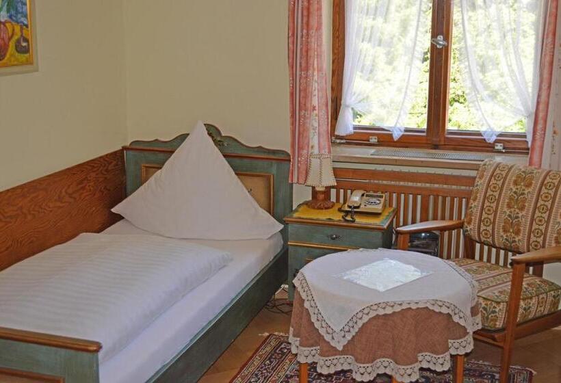 هتل Garni Sonnenhof