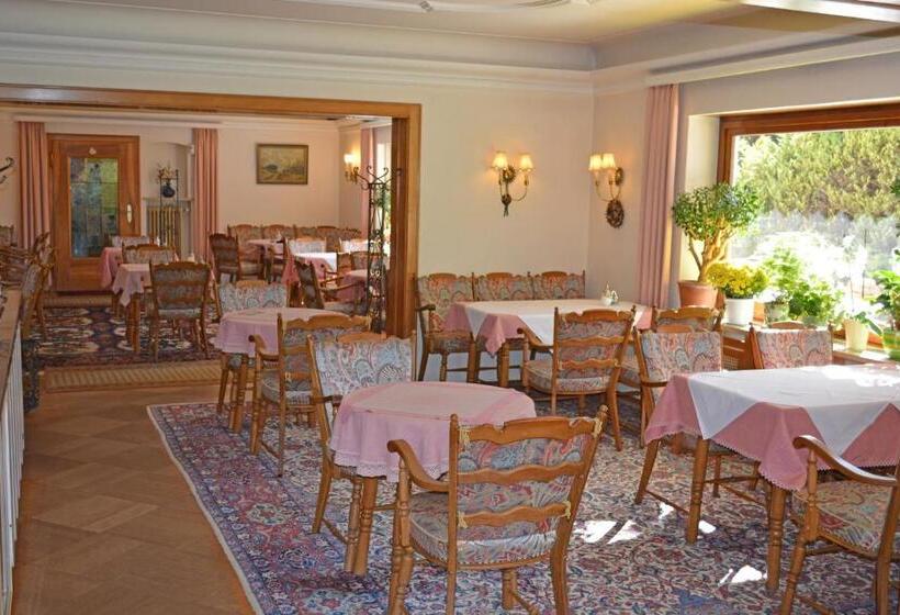 هتل Garni Sonnenhof