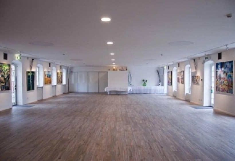 هتل Haus Schlesien