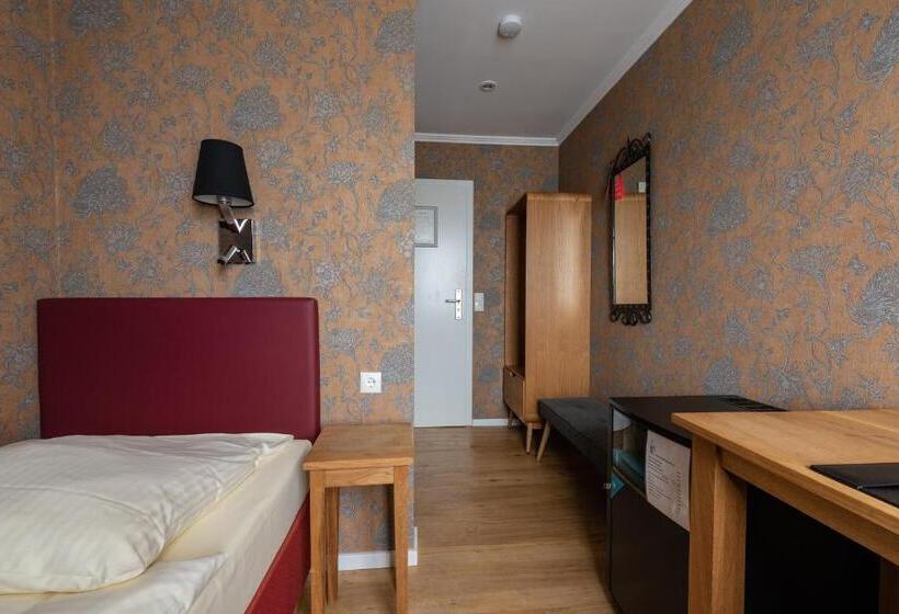 هتل Kurfürstenhof