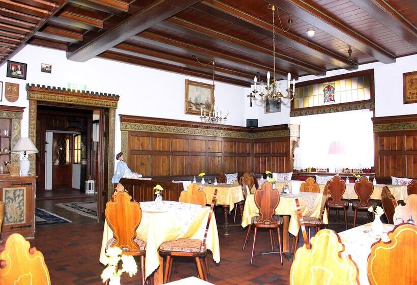 Отель Neustädter Hof