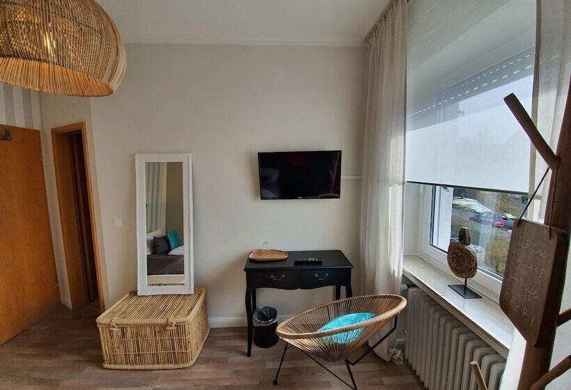 فندق Reinhardshäusle Pension & Wellness