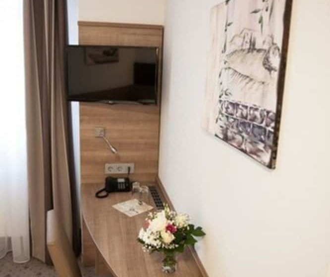 בית מלון כפרי & Restaurant Schwarzes Kreuz