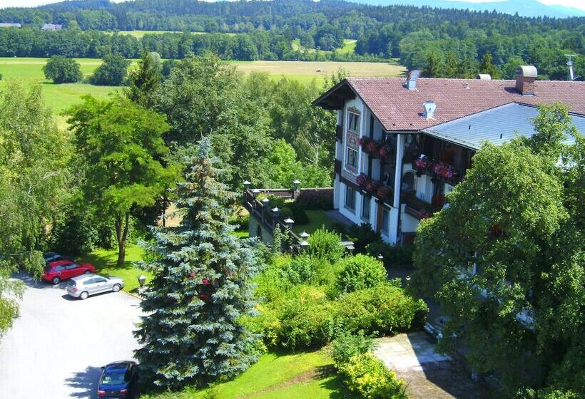 Hotel Schlossberghof Marzoll