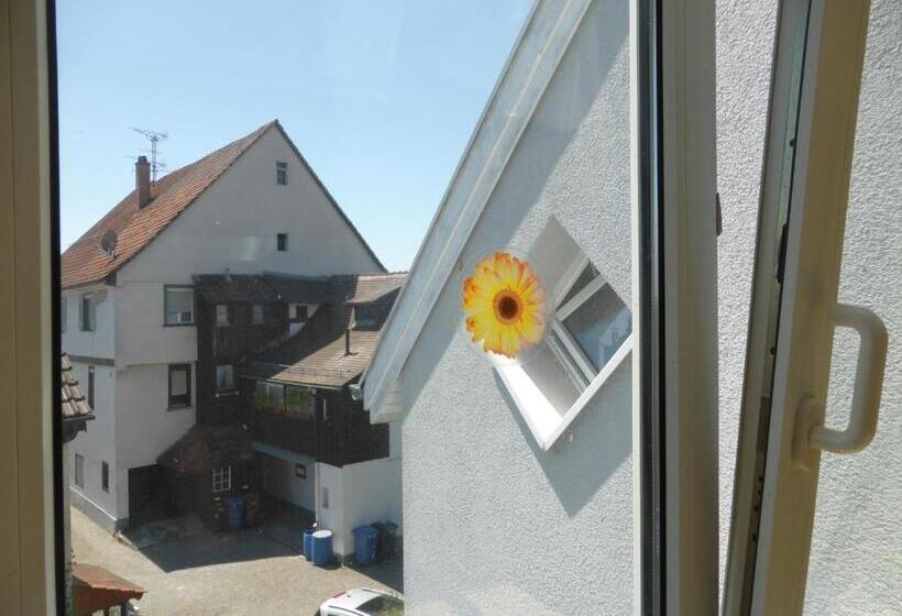 پانسیون Gästehaus Linde, Hotel Garni