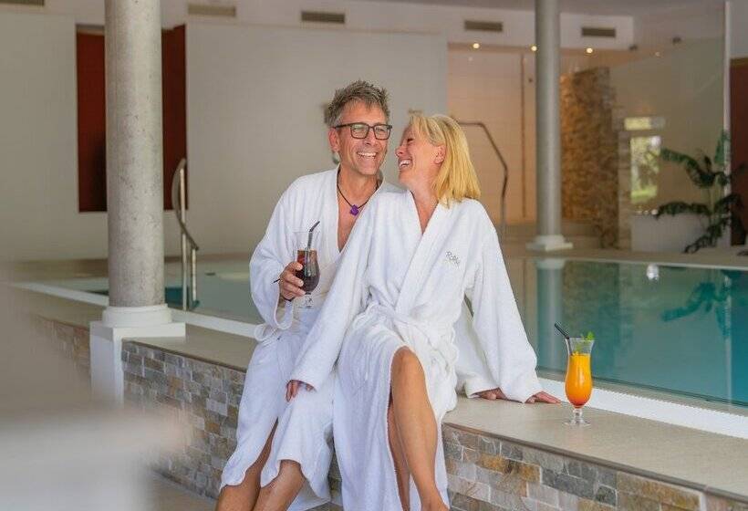 Wellnesshotel Rothfuss Mit Spa Und 2 Schwimmbädern