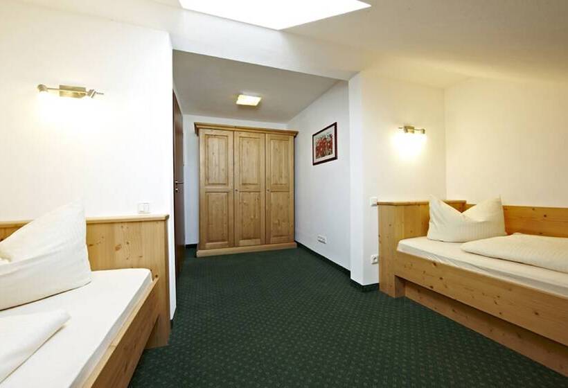 هتل Alpspitz B&b
