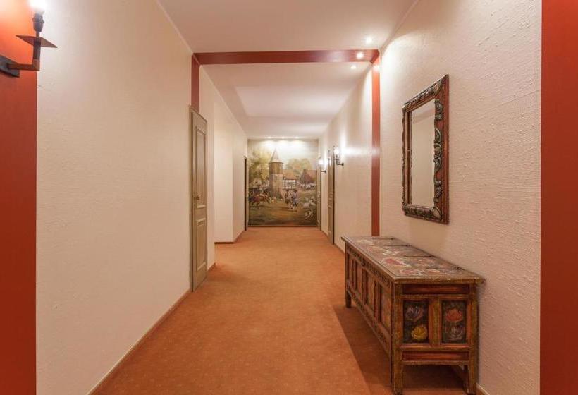 هتل Angerland Garni