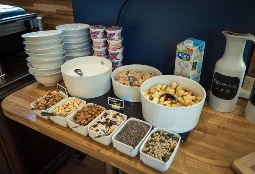 هتل Barbarossa Classic