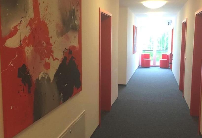 هتل Campus