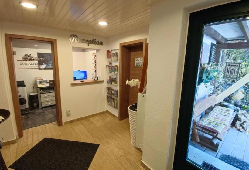 هتل Garni Zur Alten Post