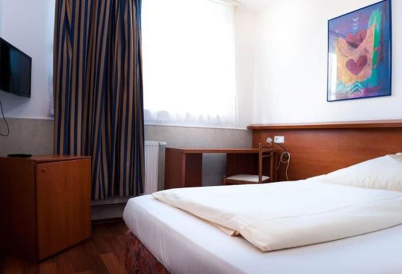 فندق Ristorante Sicilia