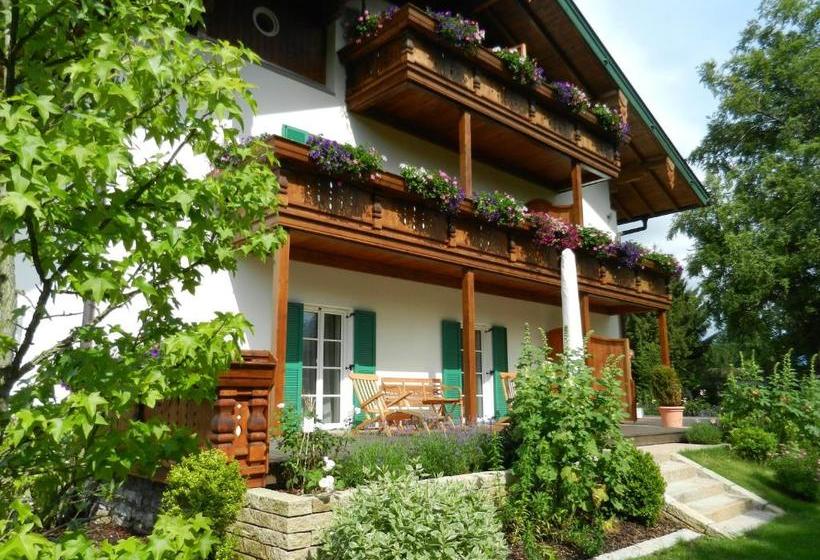 Landhaus Marinella Hotel Garni
