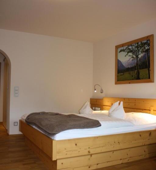 پانسیون Gasthof Adler