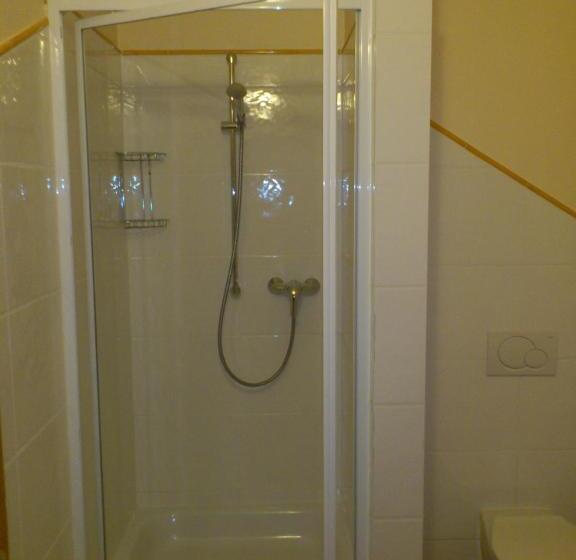 مبيت وإفطار Eifel   Pension