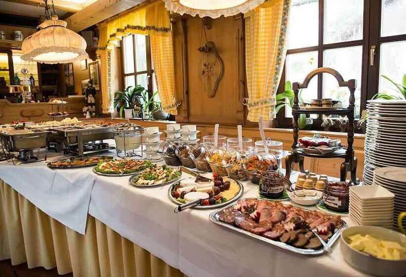 تختخواب و صبحانه Landgasthof Waldeck