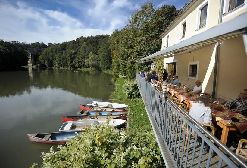 تختخواب و صبحانه Obermühle Görlitz