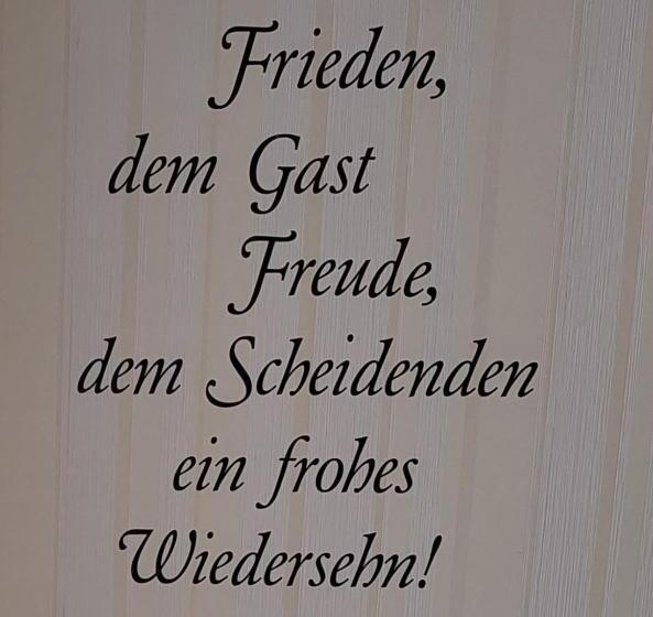 تختخواب و صبحانه Pension Haus Germania