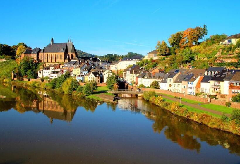 בית מלון כפרי Am Markt