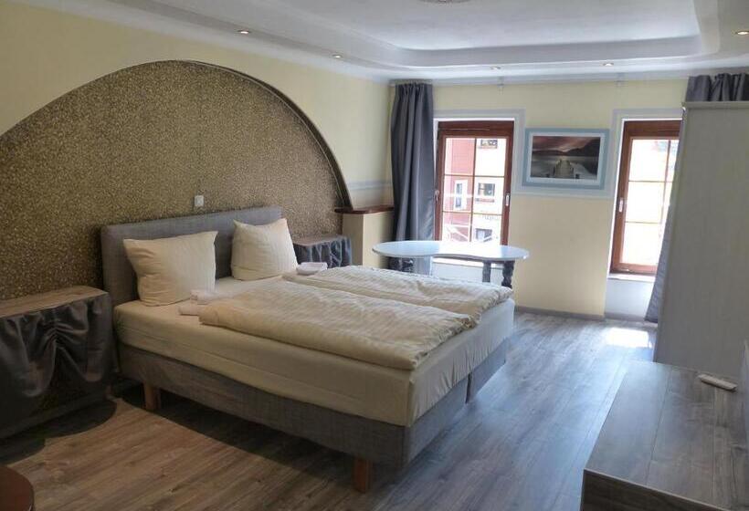 בית מלון כפרי Am Markt