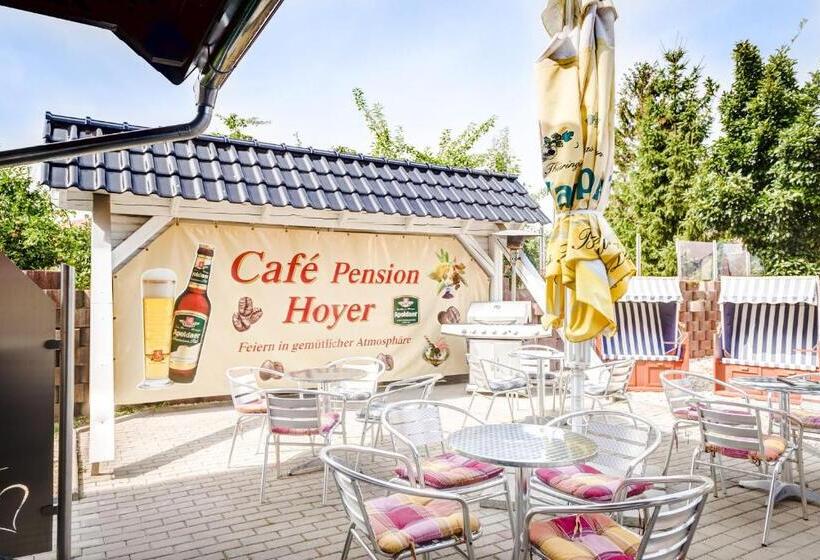 هتل Cafe Hoyer Pension Und Appartements