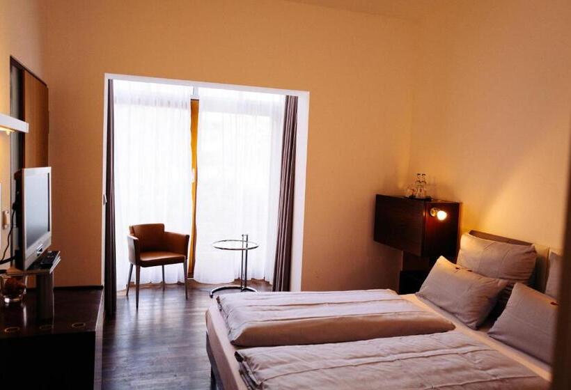 Lint Hotel Köln