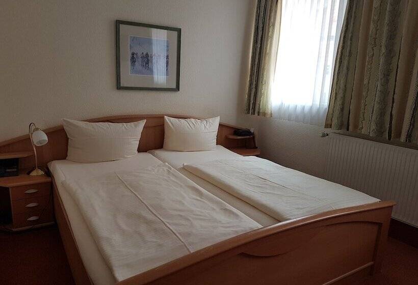 فندق Ratskeller Nörten